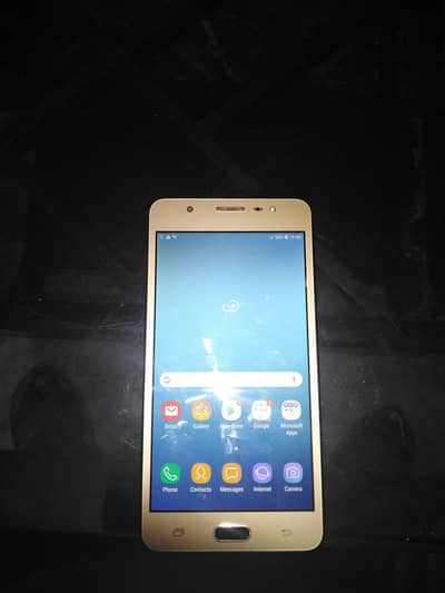GALAXY J7 max
