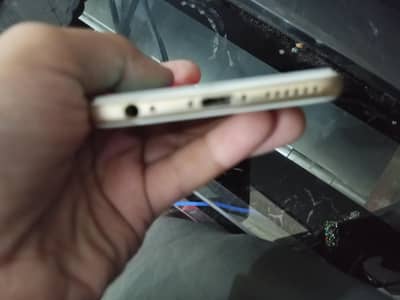 Apple iPhone 6S