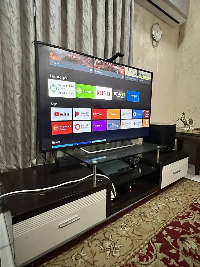 Sofa set/ Tv Console/Coffe table/ 8