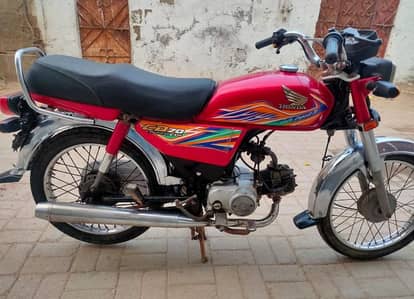 Honda 70 cc bike argent for sale 03278130349