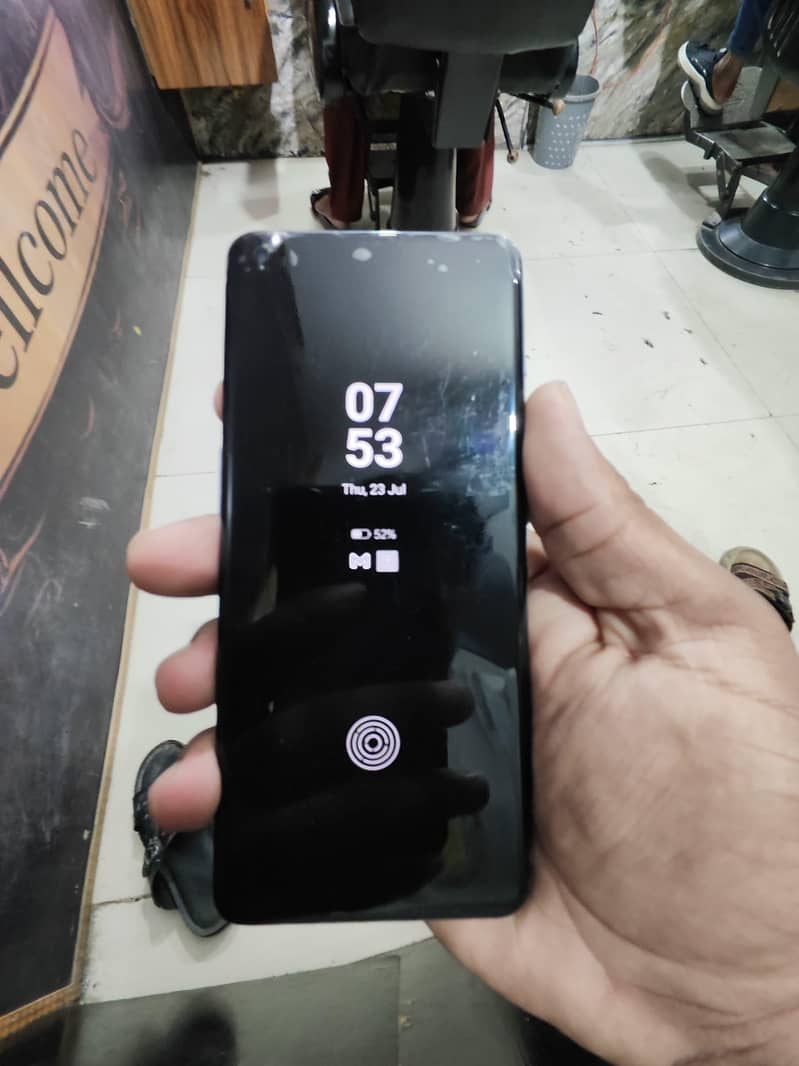 One Plus 11 4