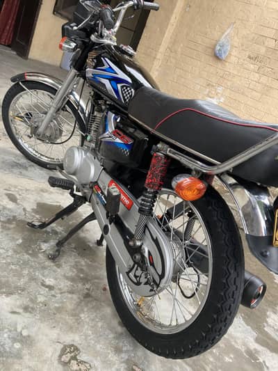 Aoa Bike sale Honda 125 model 2019 own my name engine pack