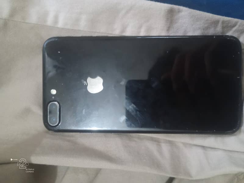 Apple iPhone 7 Plus 2