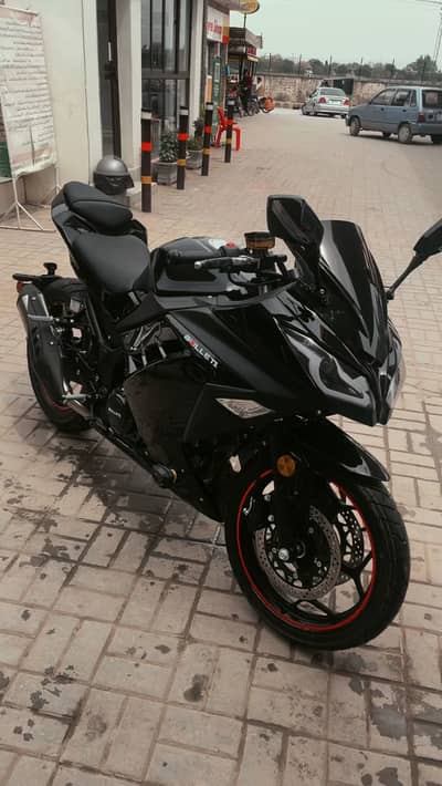 Kawasaki sports bike