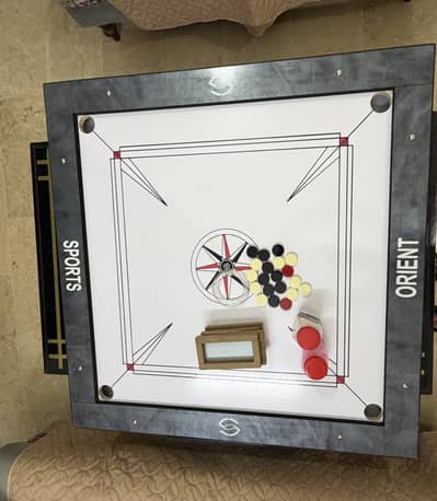 Carrom Board for sale in Johar Town