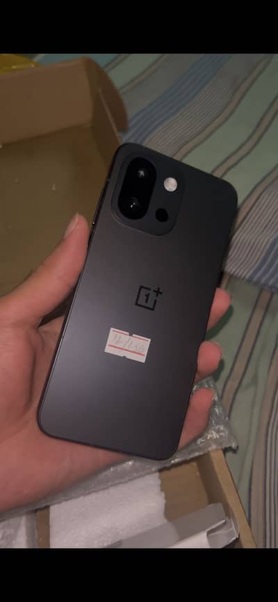 OnePlus 13T Non Active (Converted to Global OnePlus 13s ROM) – Black