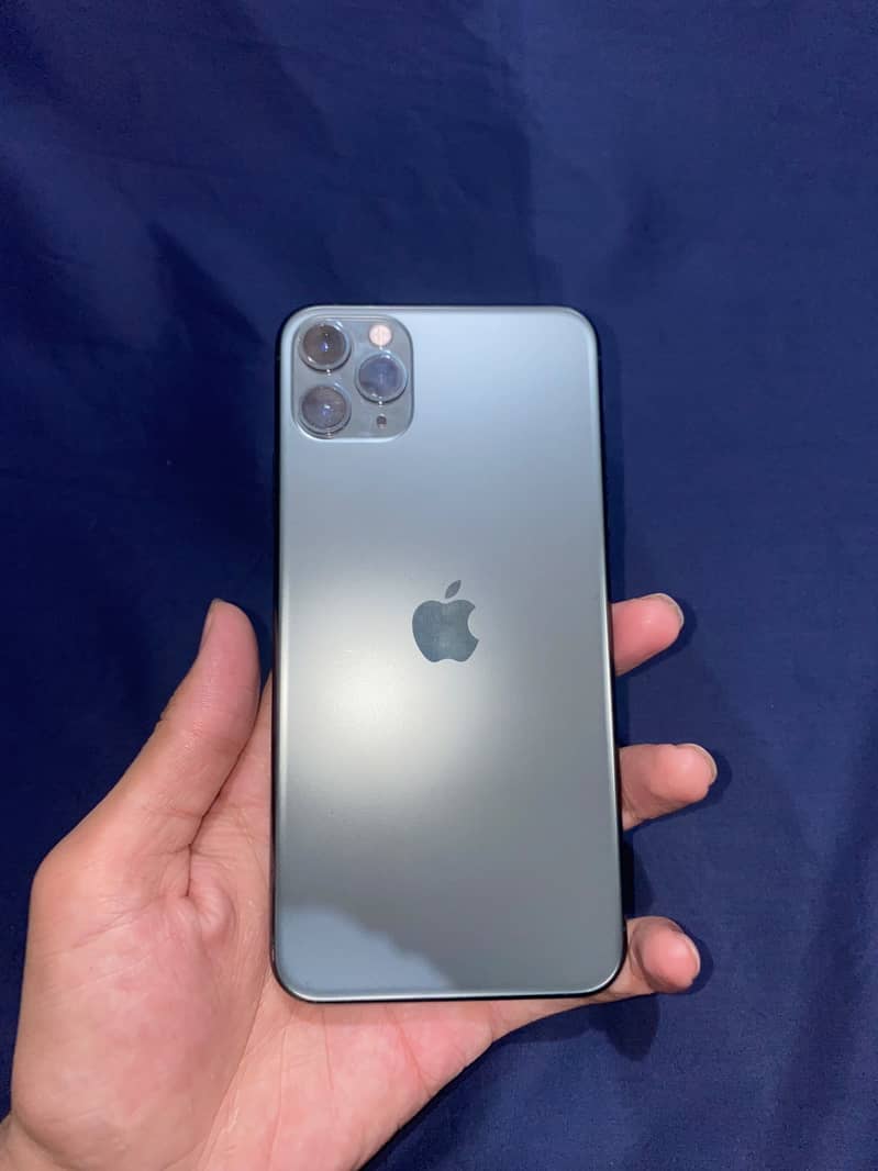 iphone 11 pro max 3