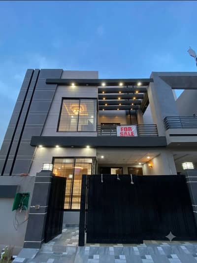 5 Marla Ultra Advance Modern Smart Features Designer Brand New House Available For Sale Meeting With Direct Owner