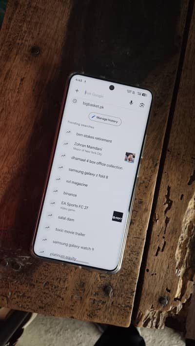 Realme 15 pro 5g . . 144hz 4d curved display