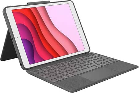 Logitech Combo Touch for iPad (7th, 8th and 9th Generation)