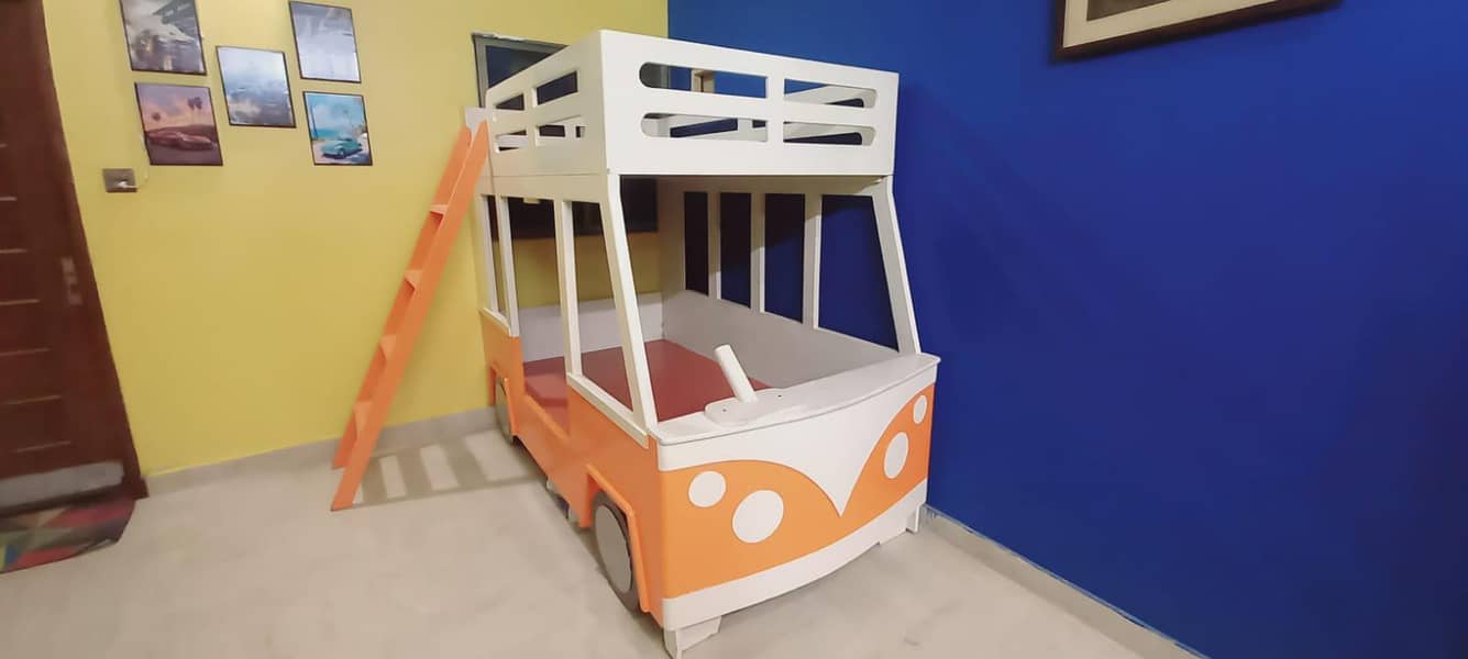 Bunk Bed Van style 6