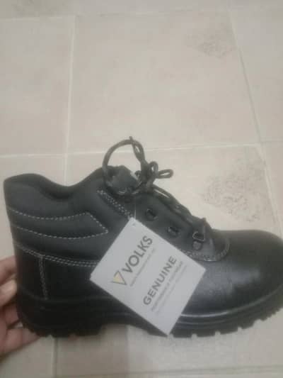 safety shoes branded 10 number current proof