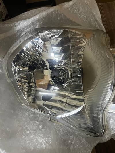 GR 150 Slight Used Orginal Parts head light, foot bars, Handle etc