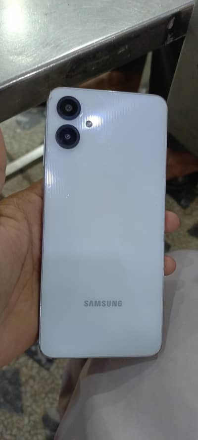 Samsung Mobile A06