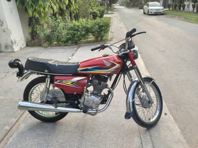 Honda 125 2019 model original engine 16000 km Chali Hui Hai