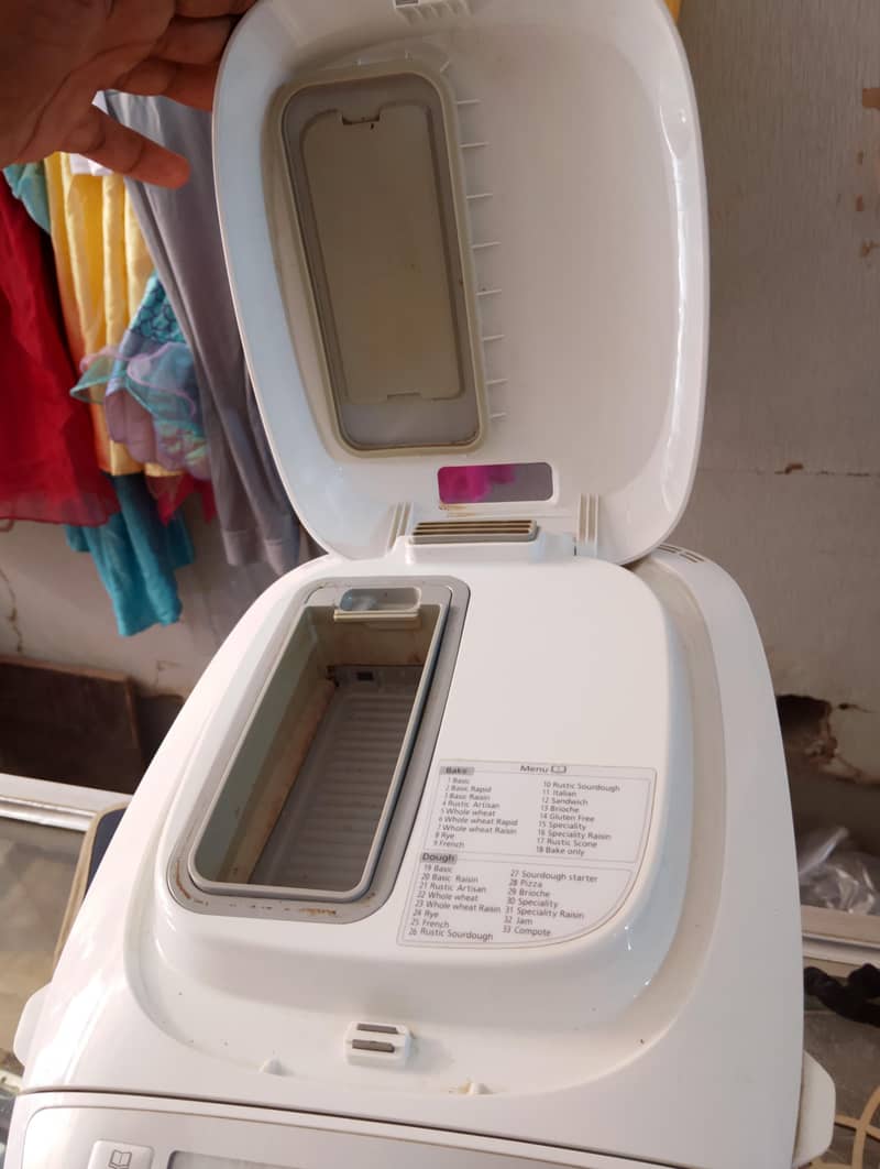 bread maker 1