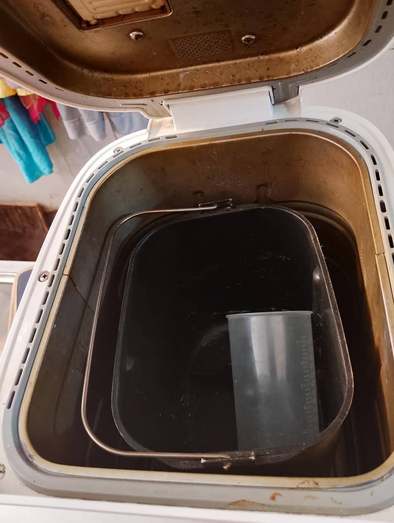 bread maker 2