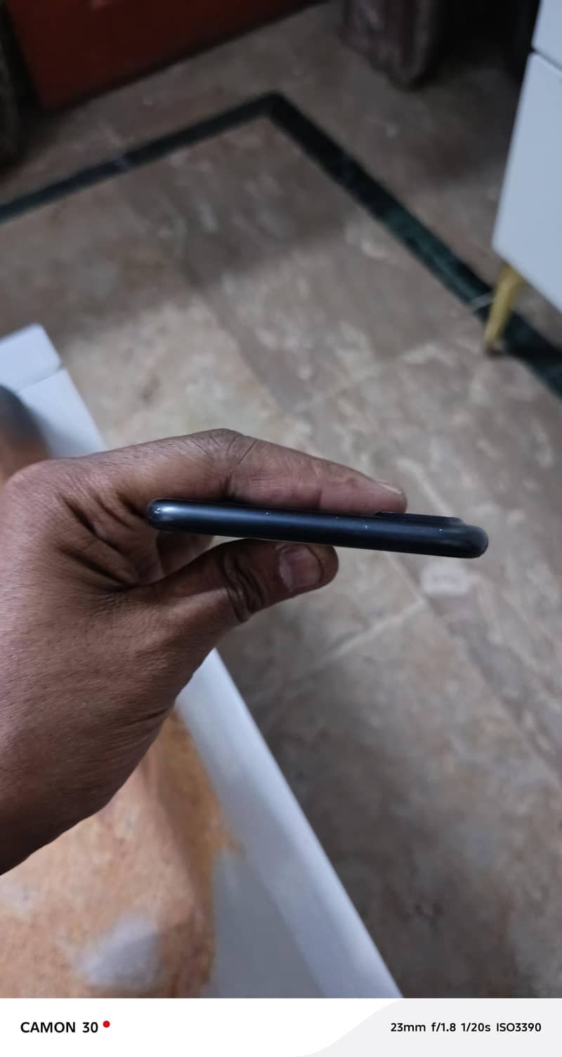 Apple iPhone 7 Plus 4