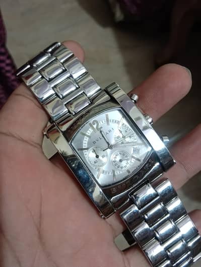 bvulgari watch not working need to service