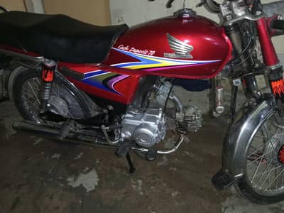Honda cd70 2011 model
