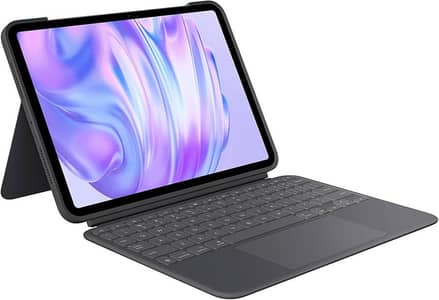 Logitech Combo Touch iPad Pro 11 inch M4 & M5 2024 2025
