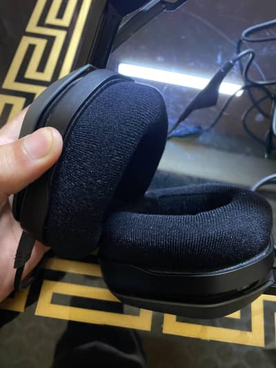 Logitech Astro A10 wired gaming headset - Never used before.