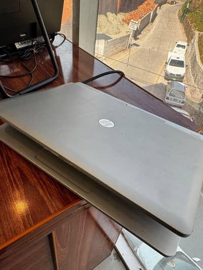 HP REVOLVE 810 i5 5th GEN
