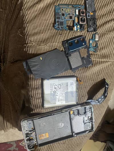 Samsung Mobile S20 FE accessories for sale