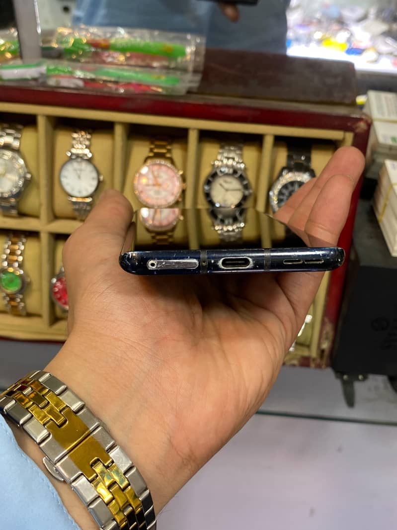 One Plus 8 5