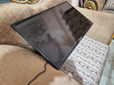 ChangHong Ruba 1080P 32 inches.