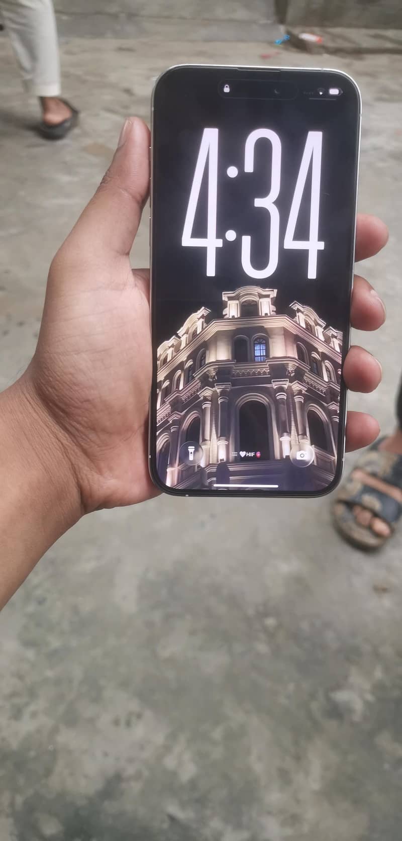 iphone 14pro max e sim time baki 1