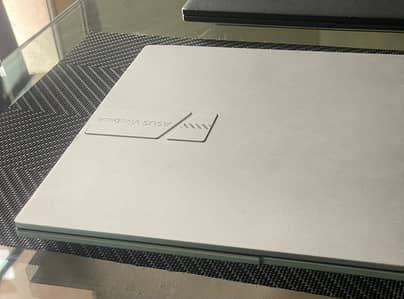 Asus Vivobook OLED RTX 3050 | Ryzen 7 6800H | 2.8k res | 16/512 DDR5