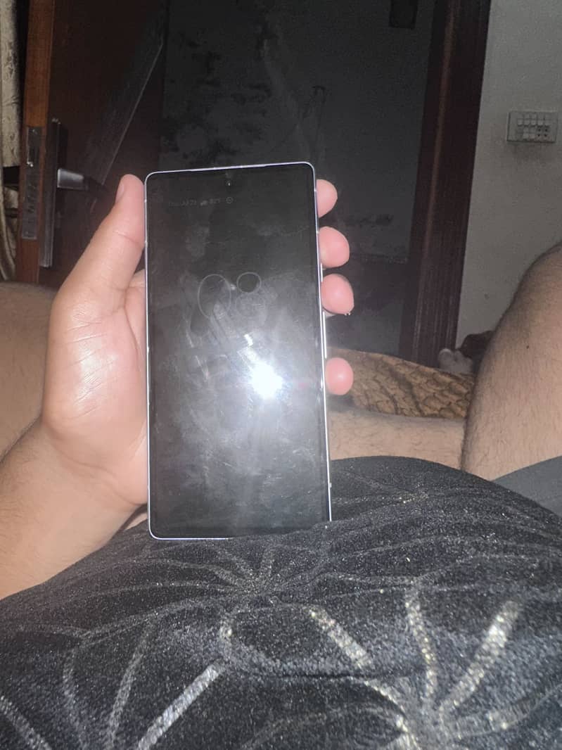 Google Pixel 7a 5