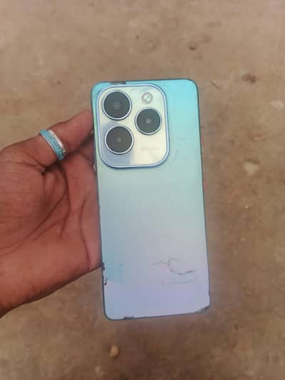 Infinix Hot 40