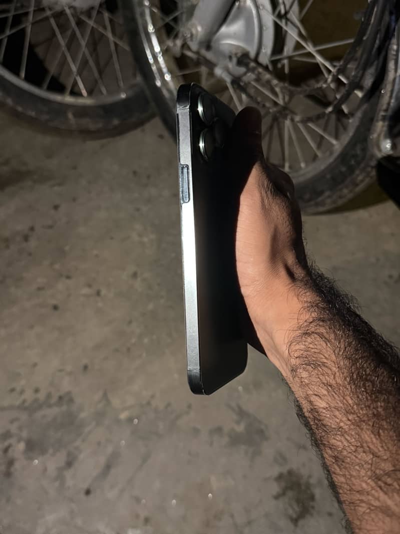 Iphone 13 pro max 1