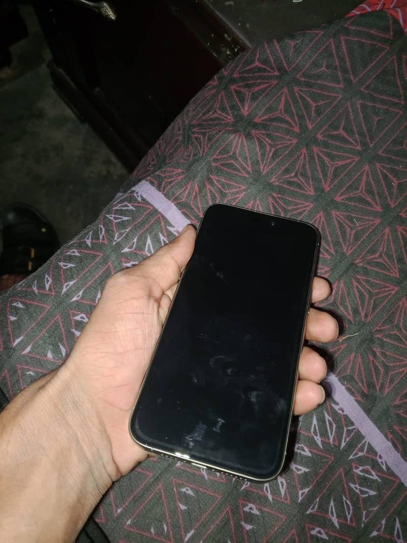 iphone 15pro max 3