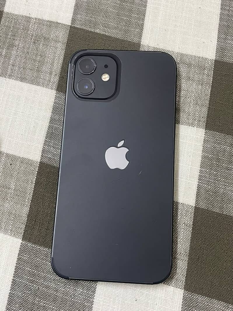 Apple iPhone 12 0