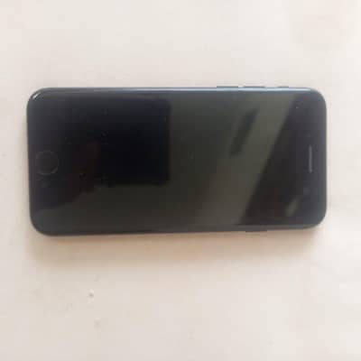 Apple iPhone 7