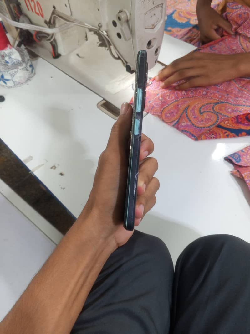 OPPO A58 4