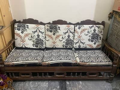 Old Sofa Set with Table