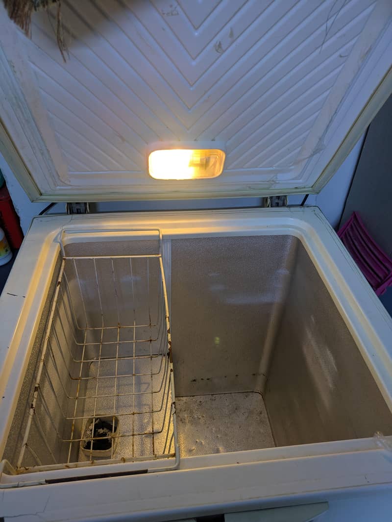 waves deep freezer 2