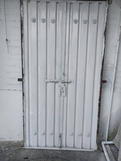 iron door just once used