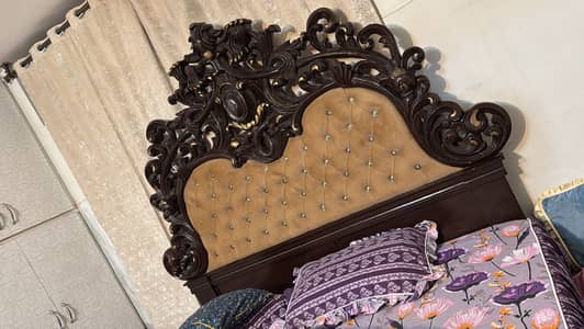 King size bed set for sale