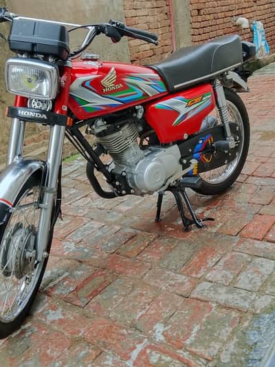 CG 125 bike for sale