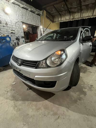 Nissan AD Van 2007