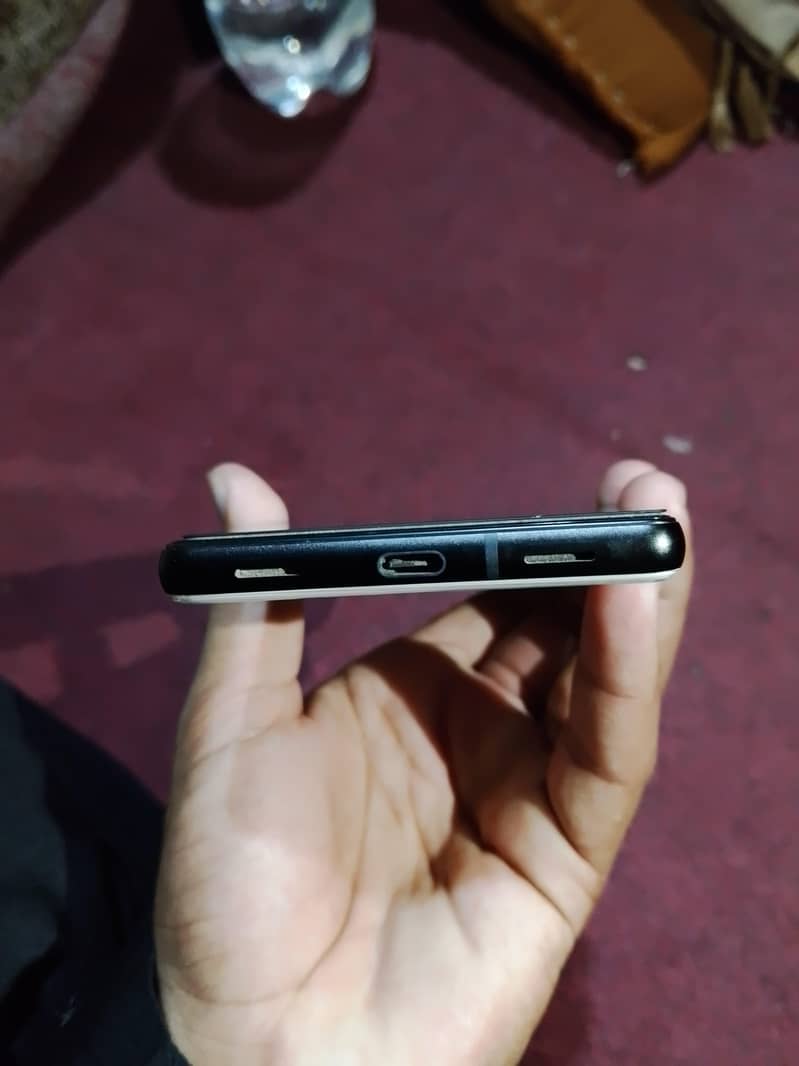 Google Pixel 6a 1