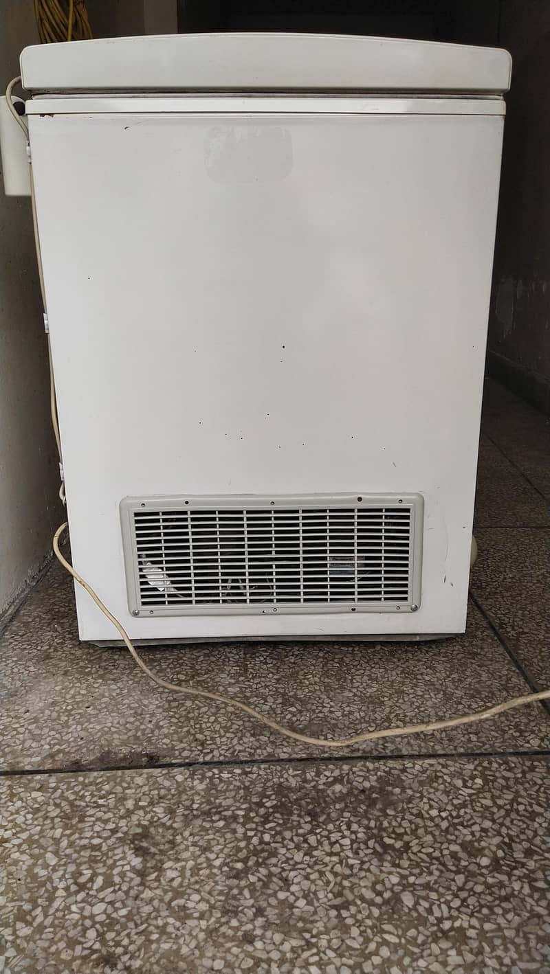 Deep Freezer 8