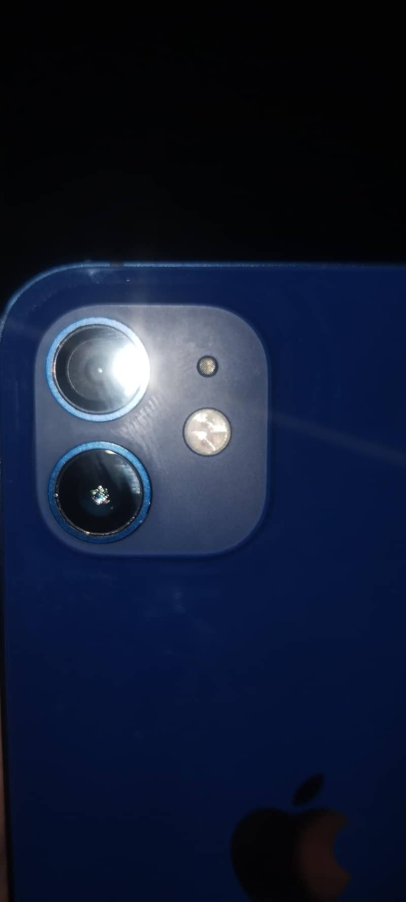 iPhone 12 3