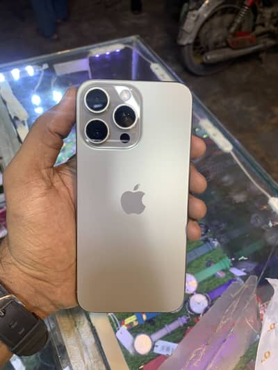 15 Pro Max Jv 256Gb