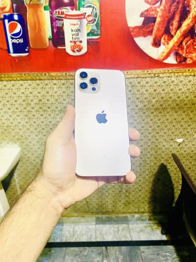 iPhone 12 pro max 10/9.8